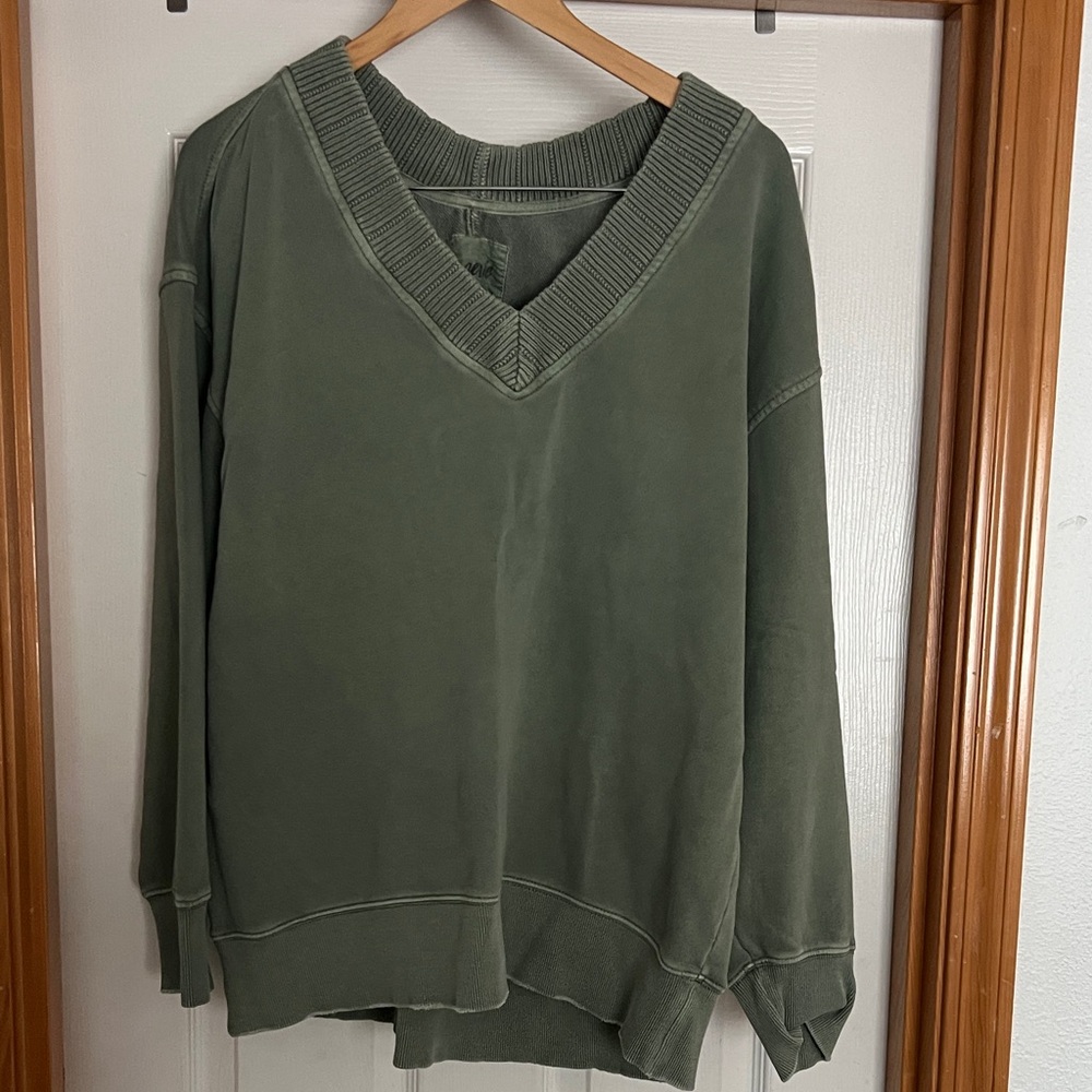 aerie Olive Green V-Neck Pullover Sweatshirt